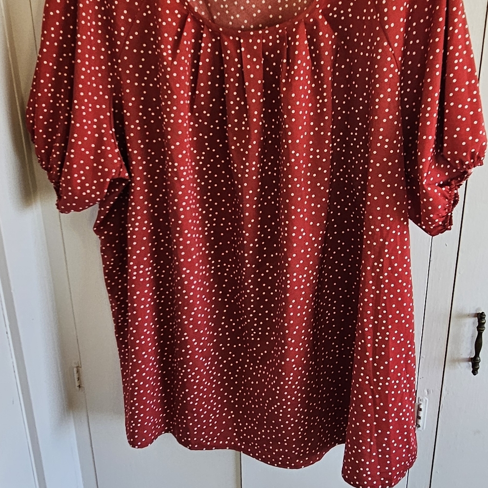 BloomChic Red Polka Dot Blouse - Picture 7 of 8